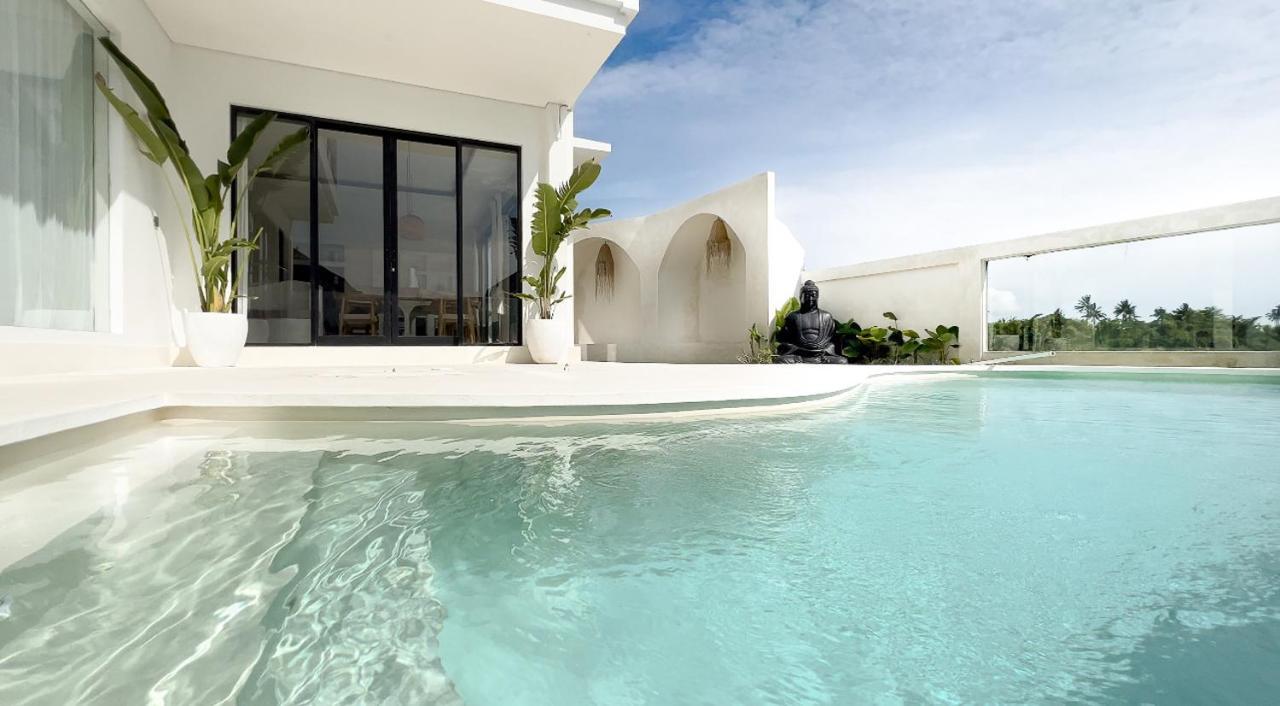 Villa Aurelia Canggu  Luaran gambar
